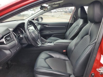2020 Toyota Camry SE