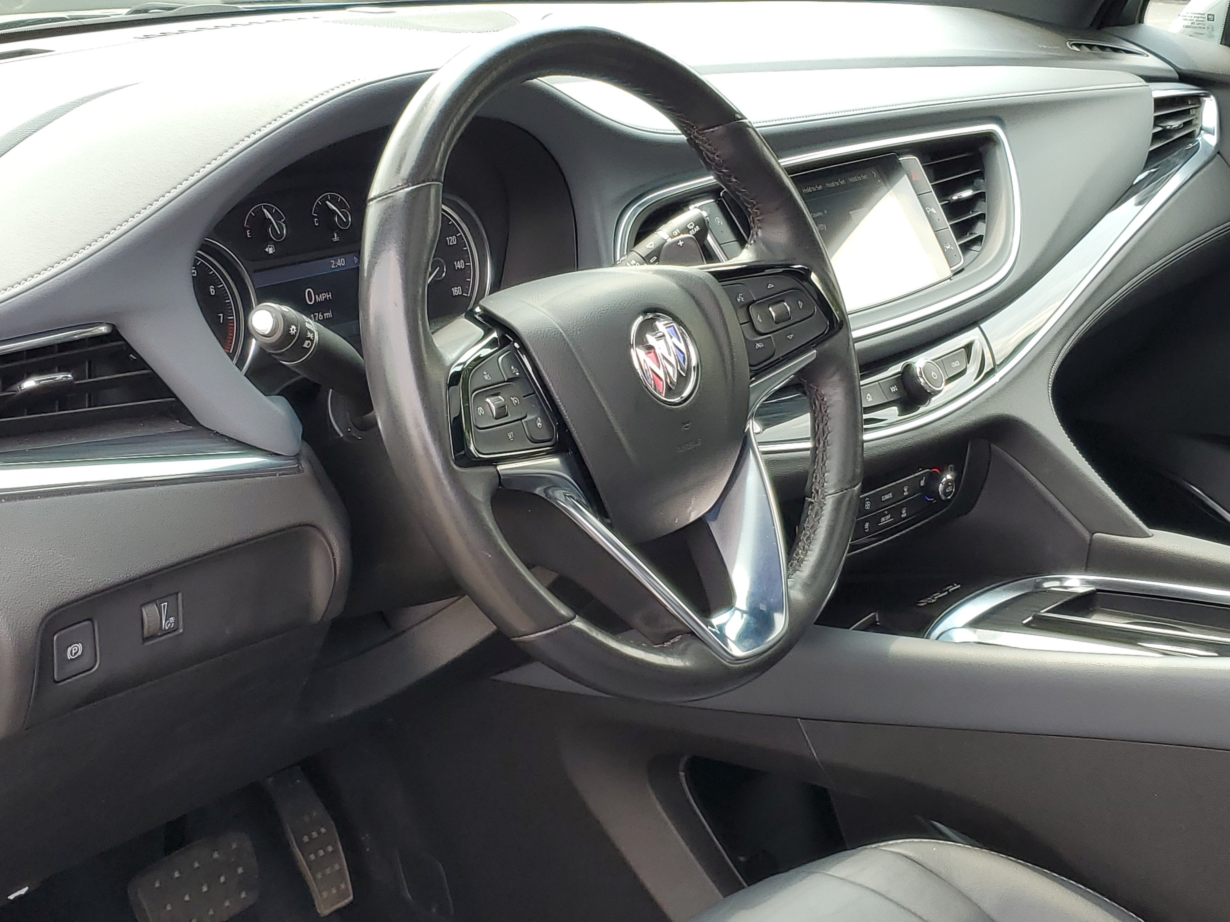 2023 Buick Enclave Essence