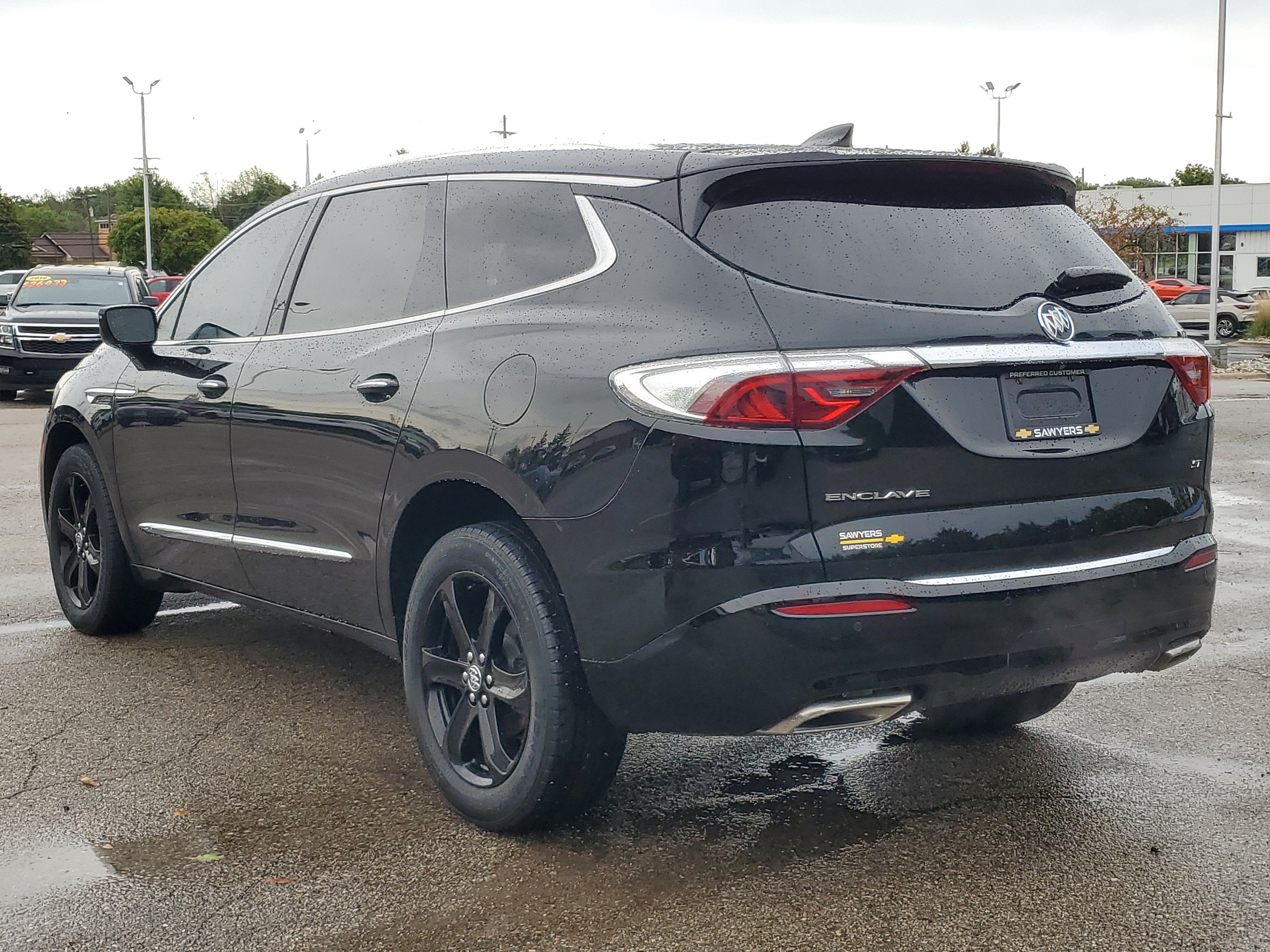 2023 Buick Enclave Essence