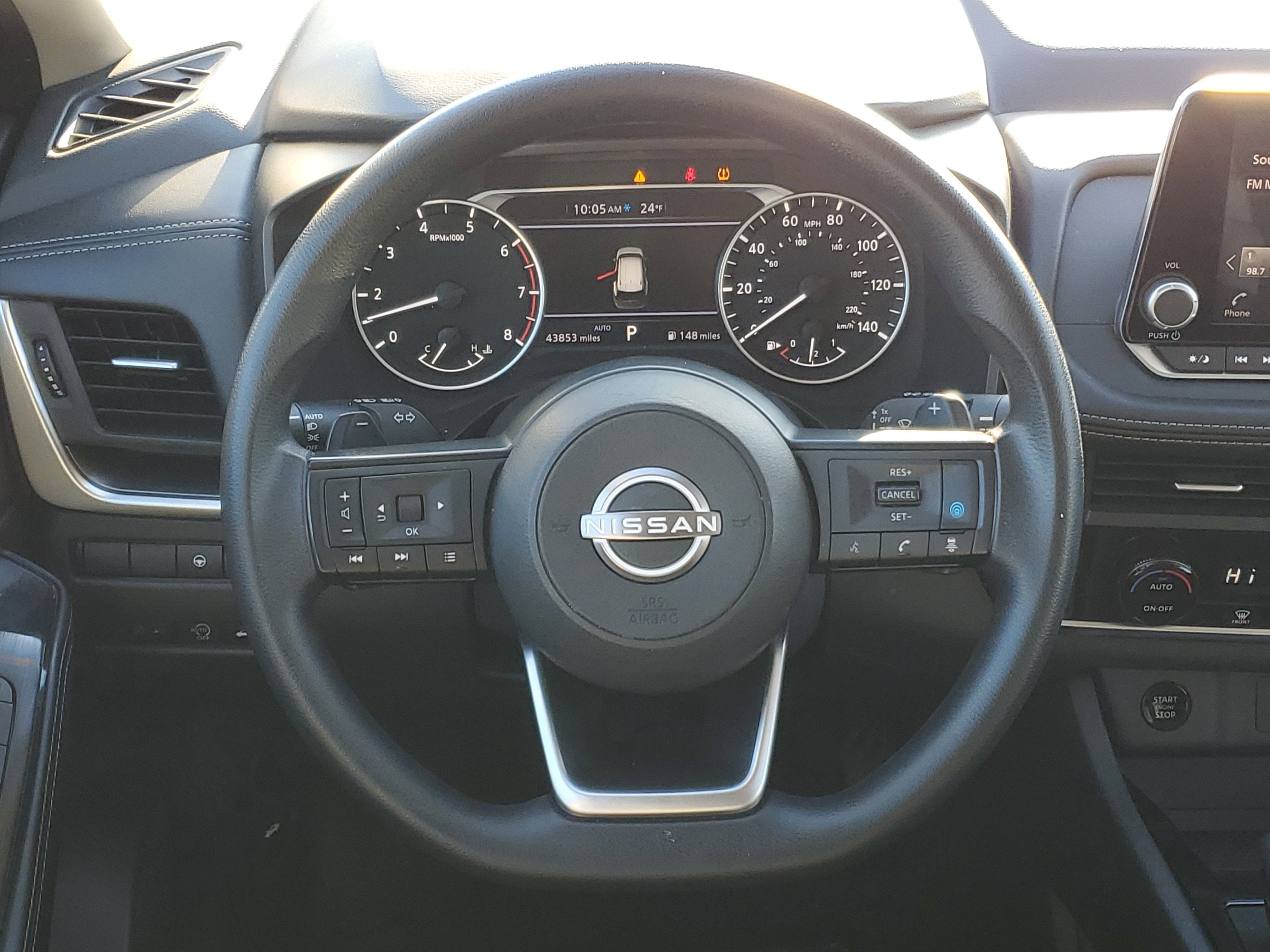 2024 Nissan Rogue SV