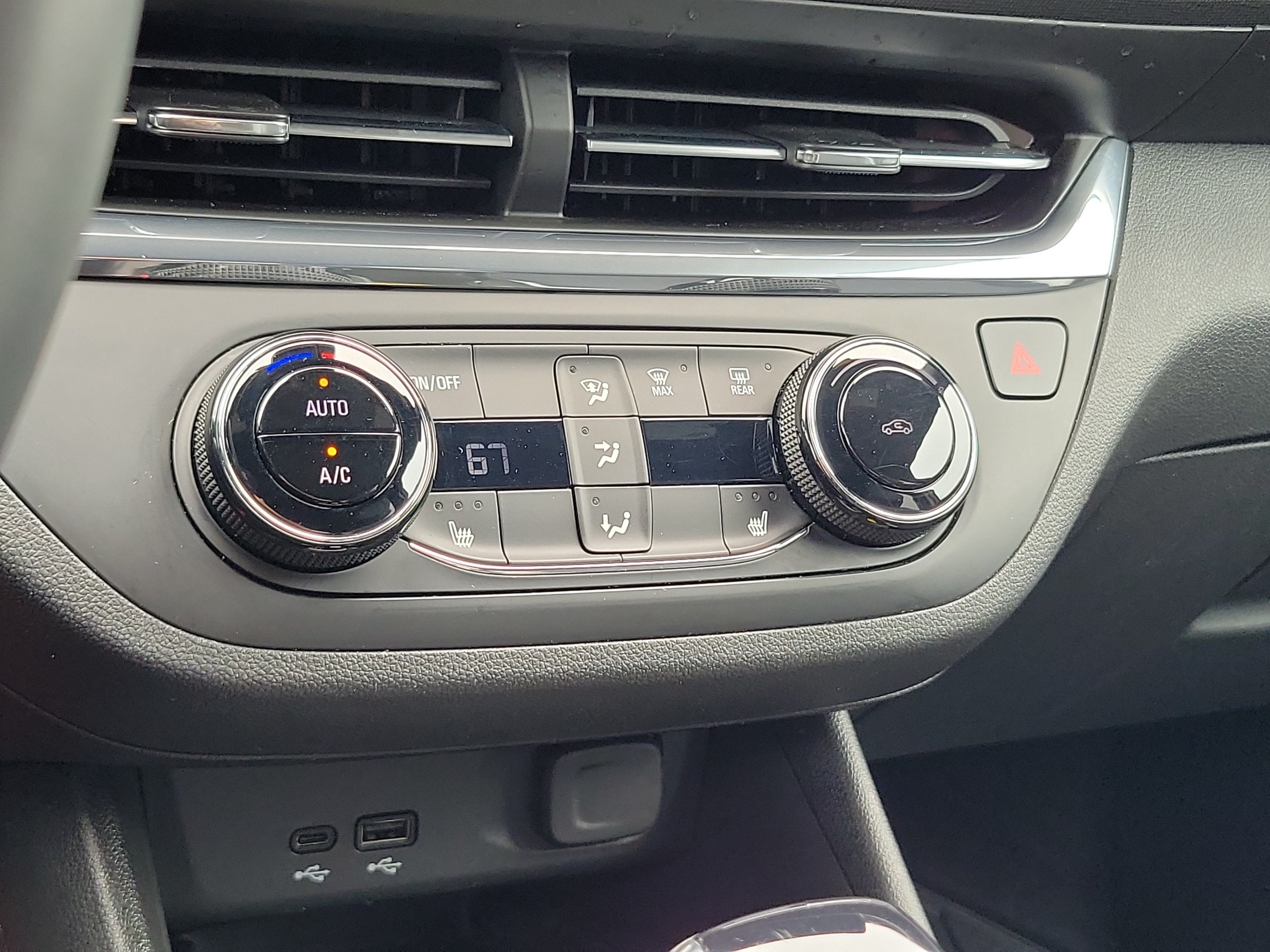 2025 Buick Envista Preferred
