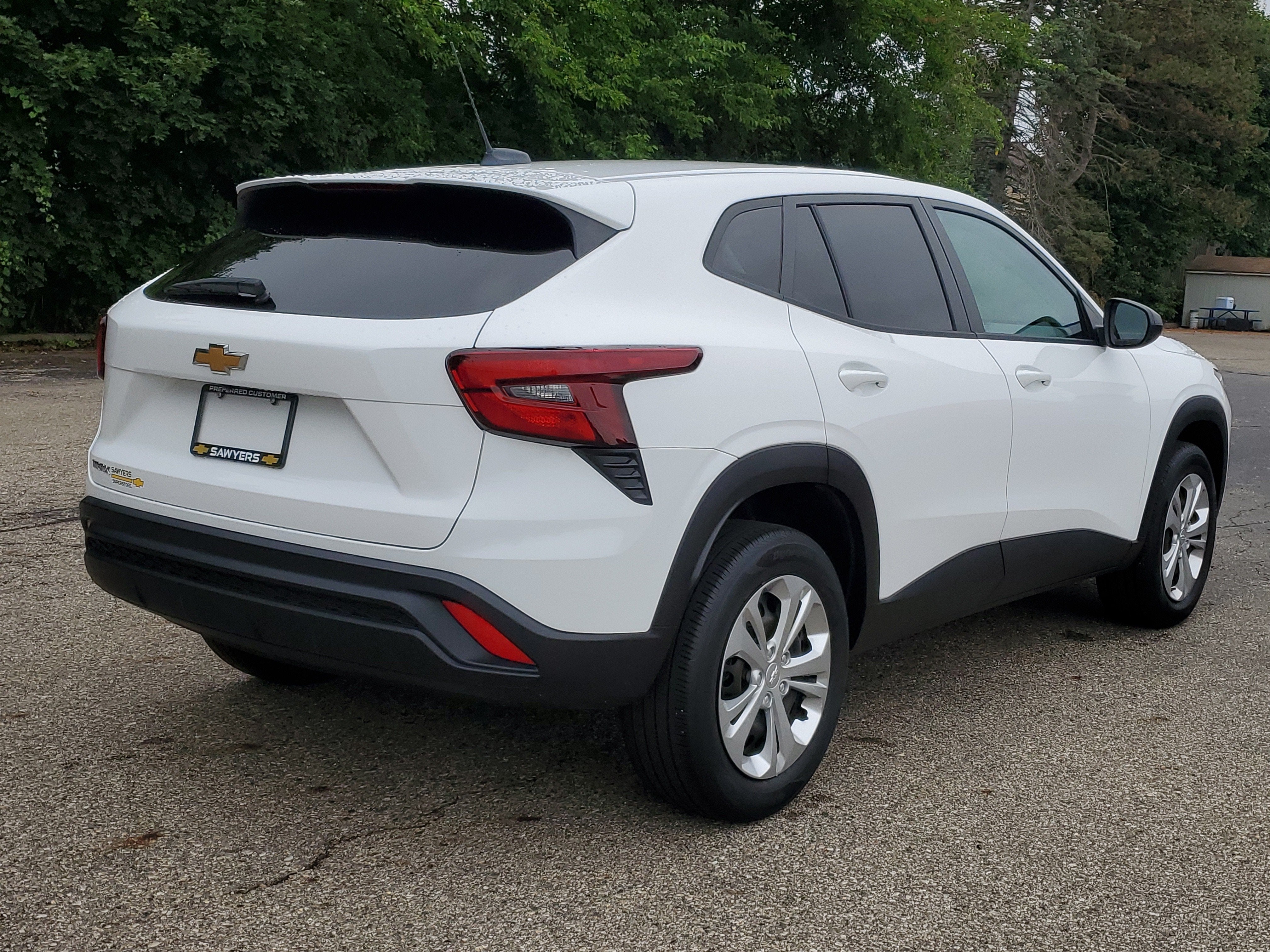 2024 Chevrolet Trax LS
