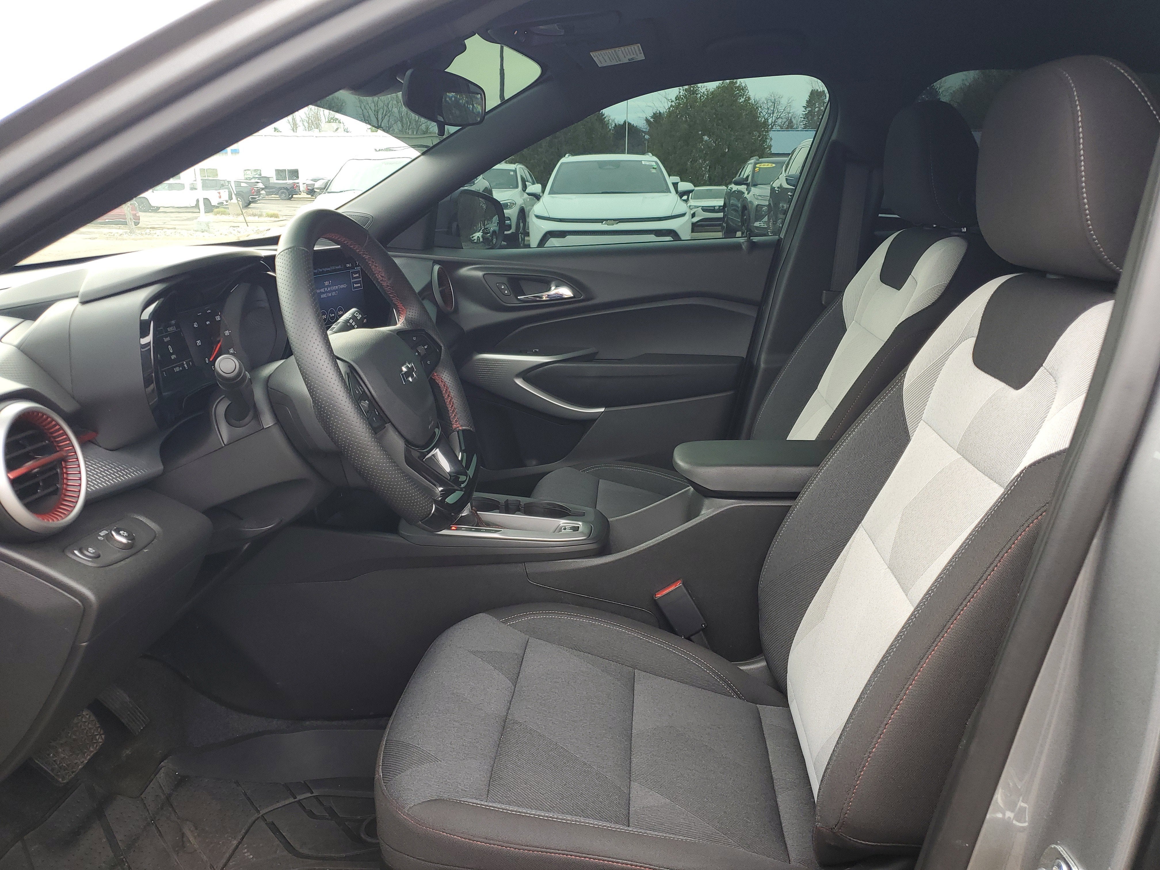 2025 Chevrolet Trax 1RS