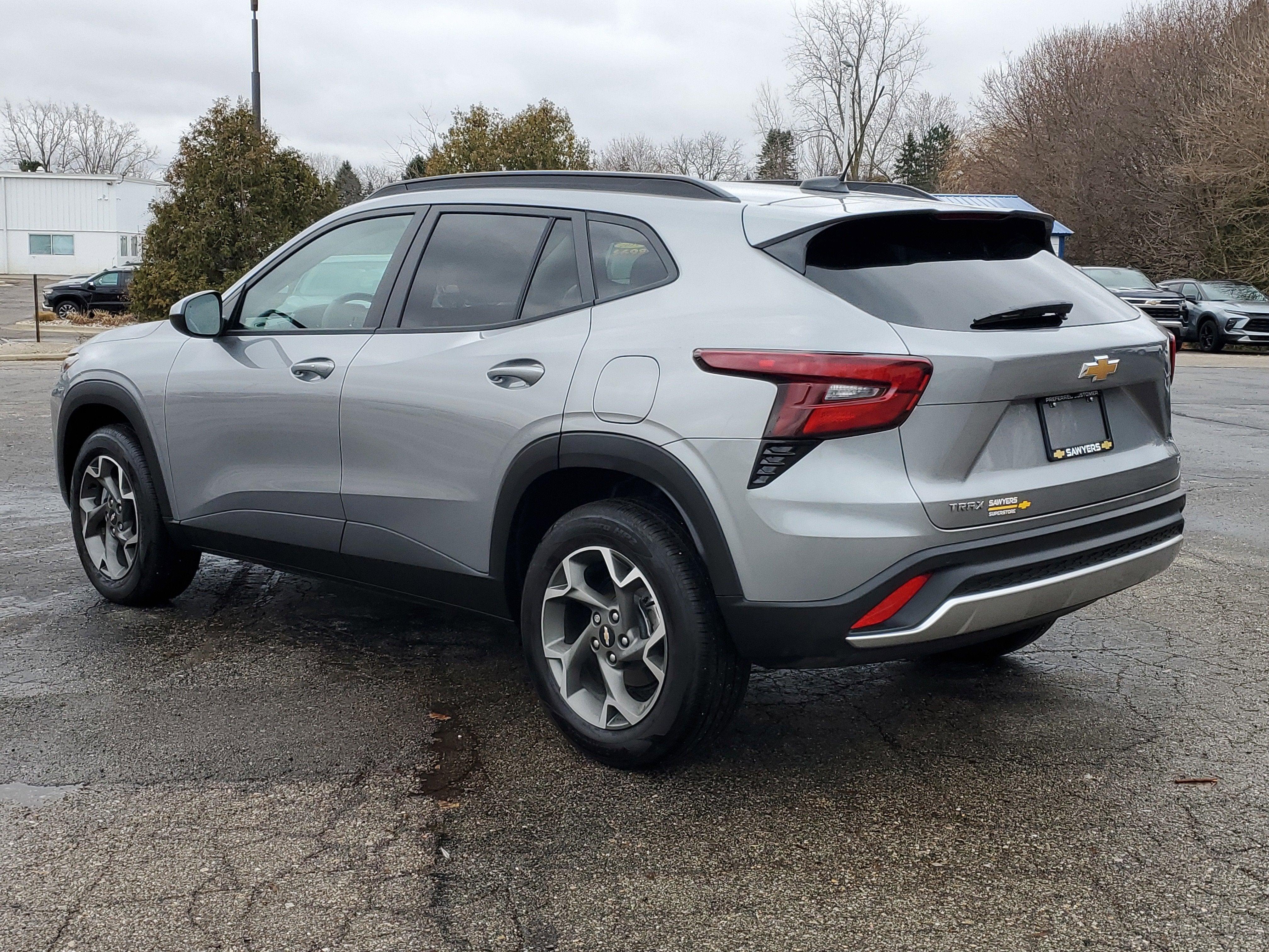 2025 Chevrolet Trax LT