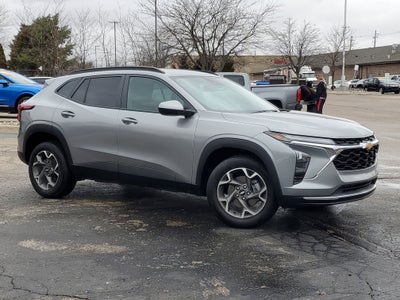 2025 Chevrolet Trax LT