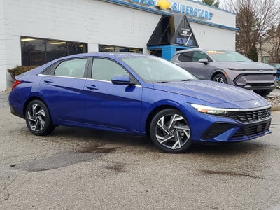 2025 Hyundai Elantra SEL Convenience