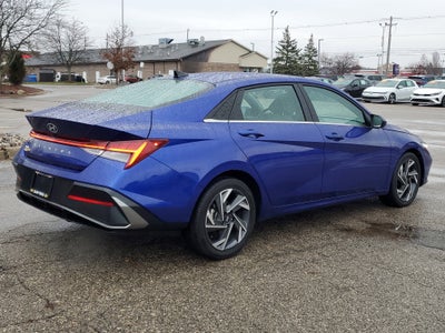 2025 Hyundai Elantra SEL Convenience