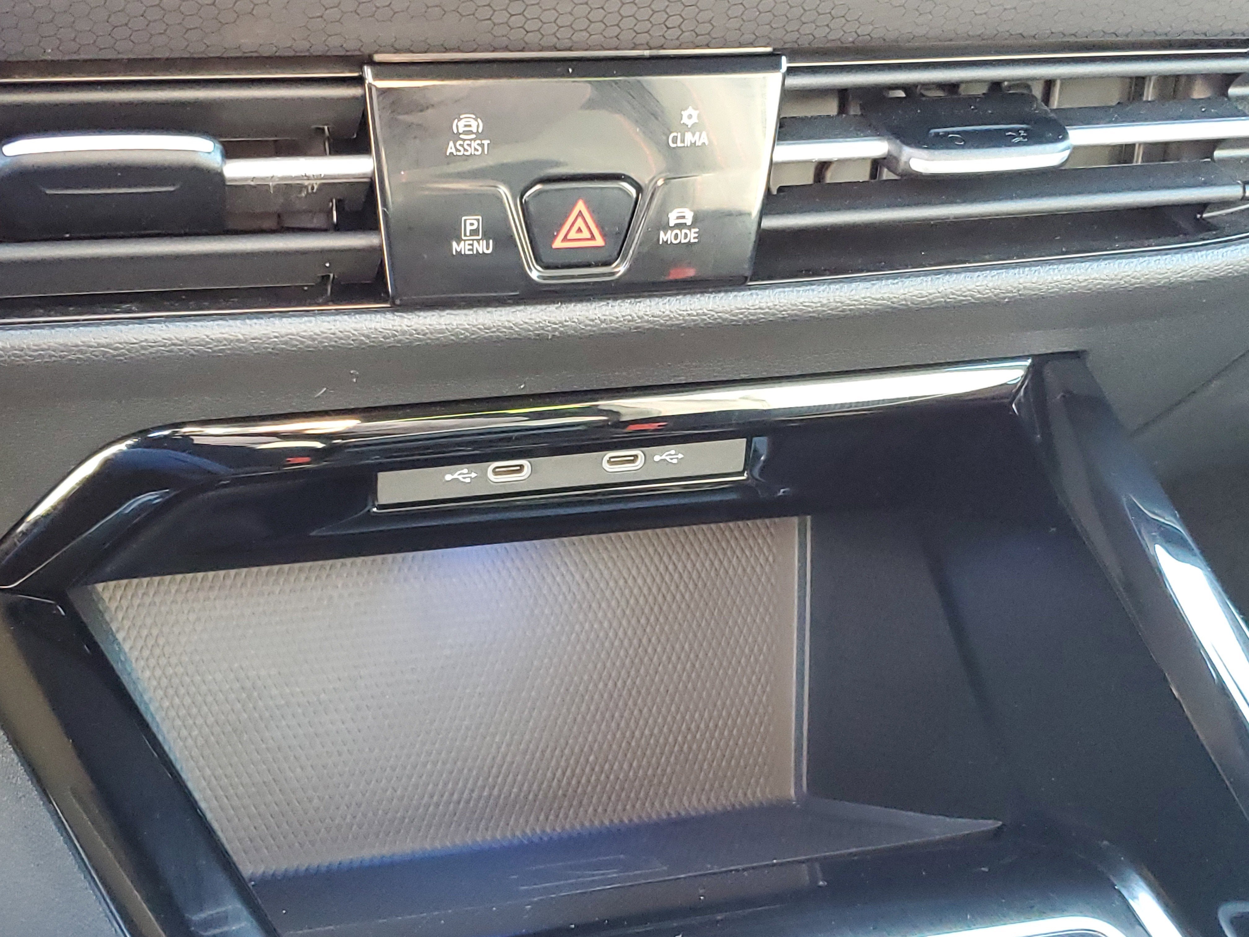 2024 Volkswagen Golf GTI S