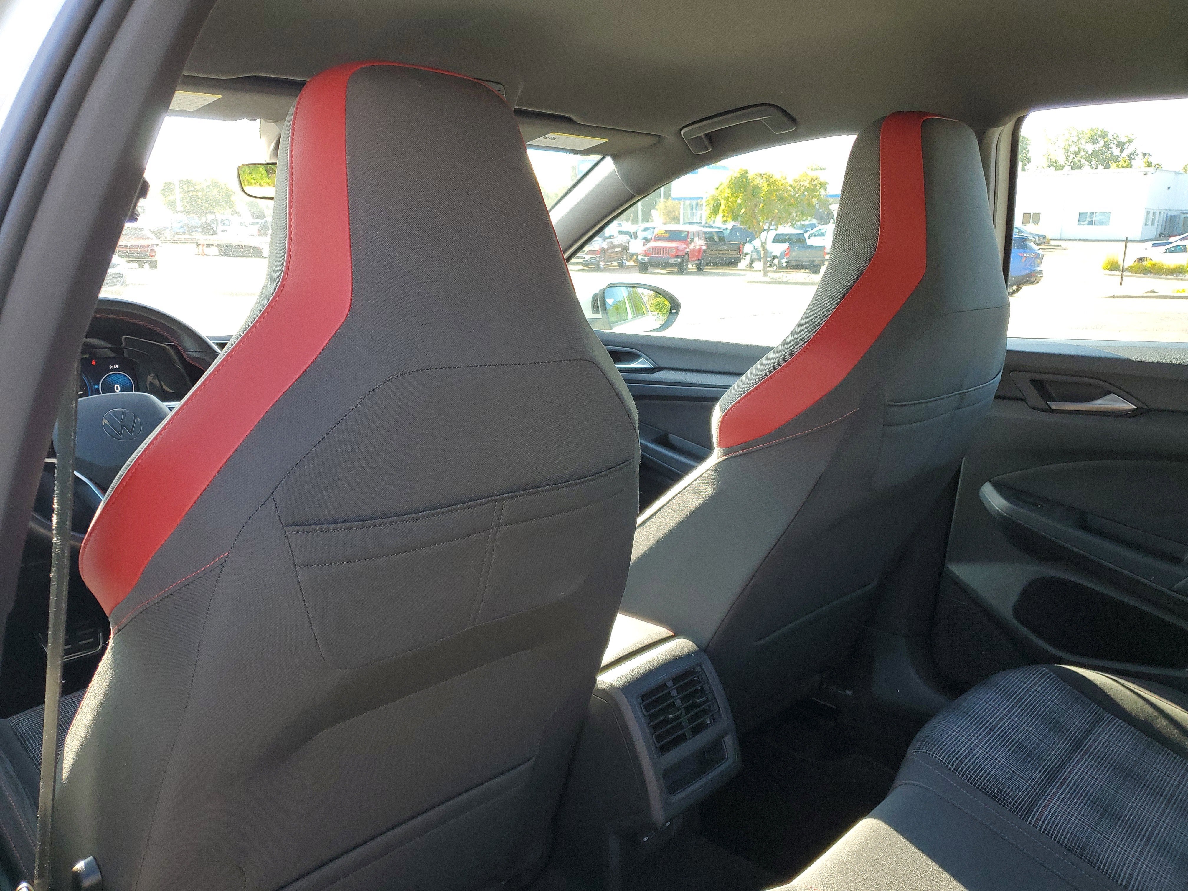 2024 Volkswagen Golf GTI S